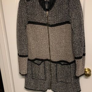 Nic+Zoe size small zip up knit jacket. Different shades of brown.